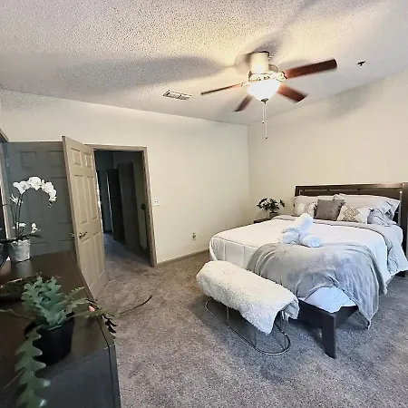 New Luxury Vinings Townhome